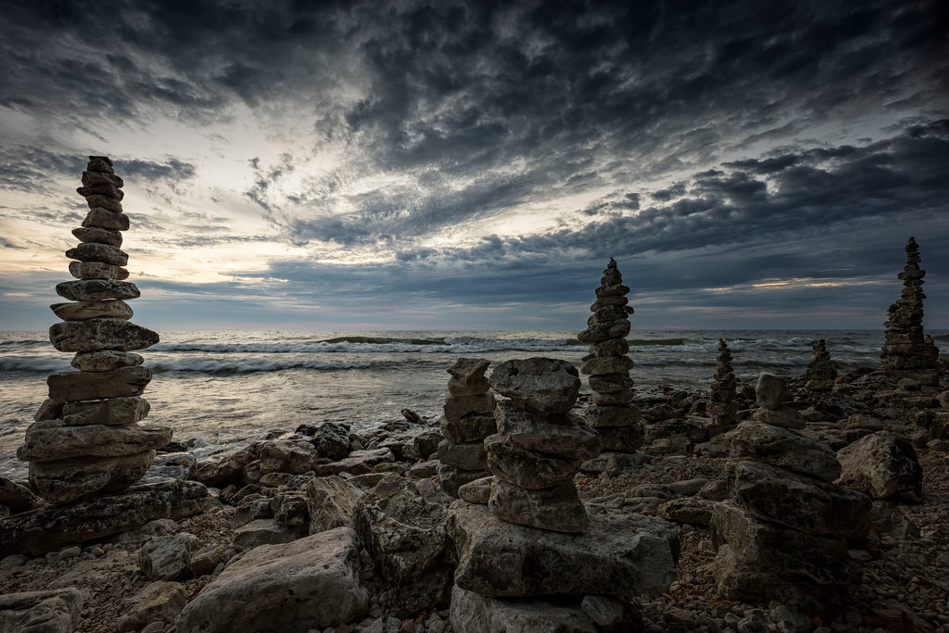 Cave Point County Park