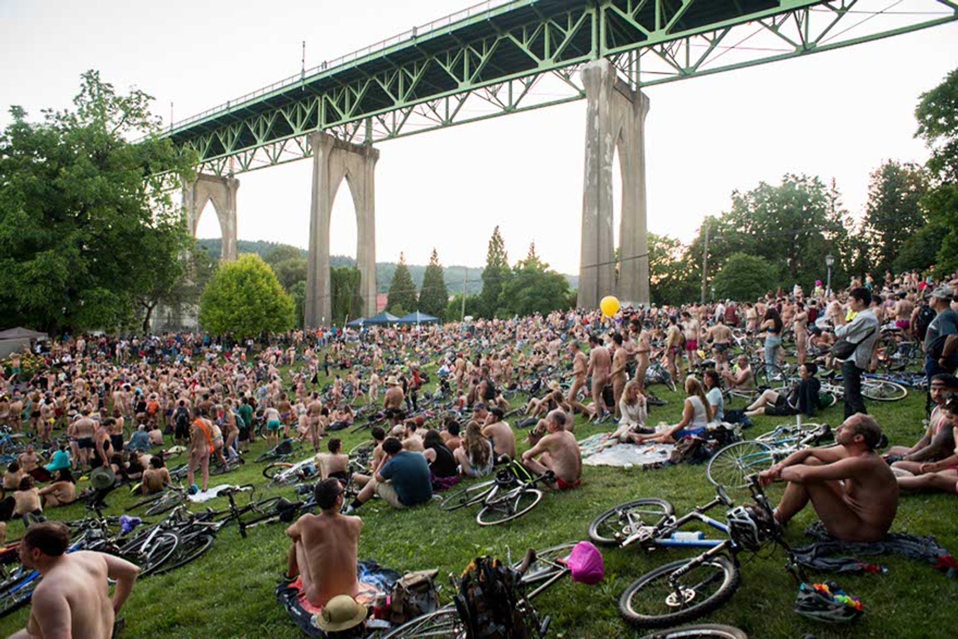 Paseo Mundial en Bicicleta Desnuda