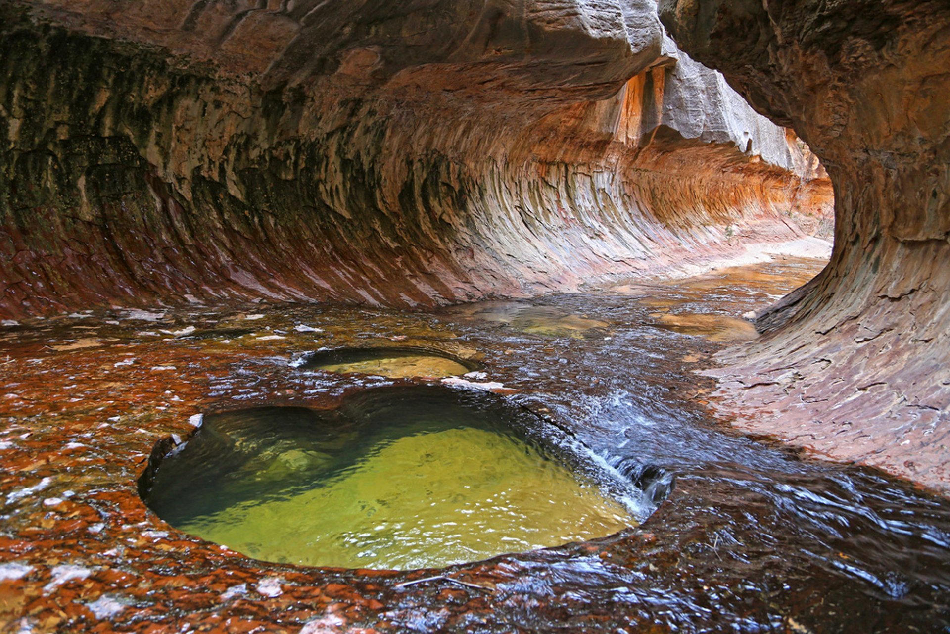 Emerald Pool Zion National Park Caves Top 10 Things To Do At Zion National Park Utah Com