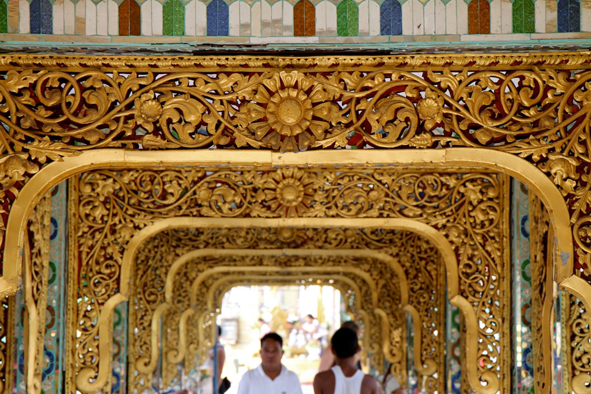 Besuchen Botataung Pagoda