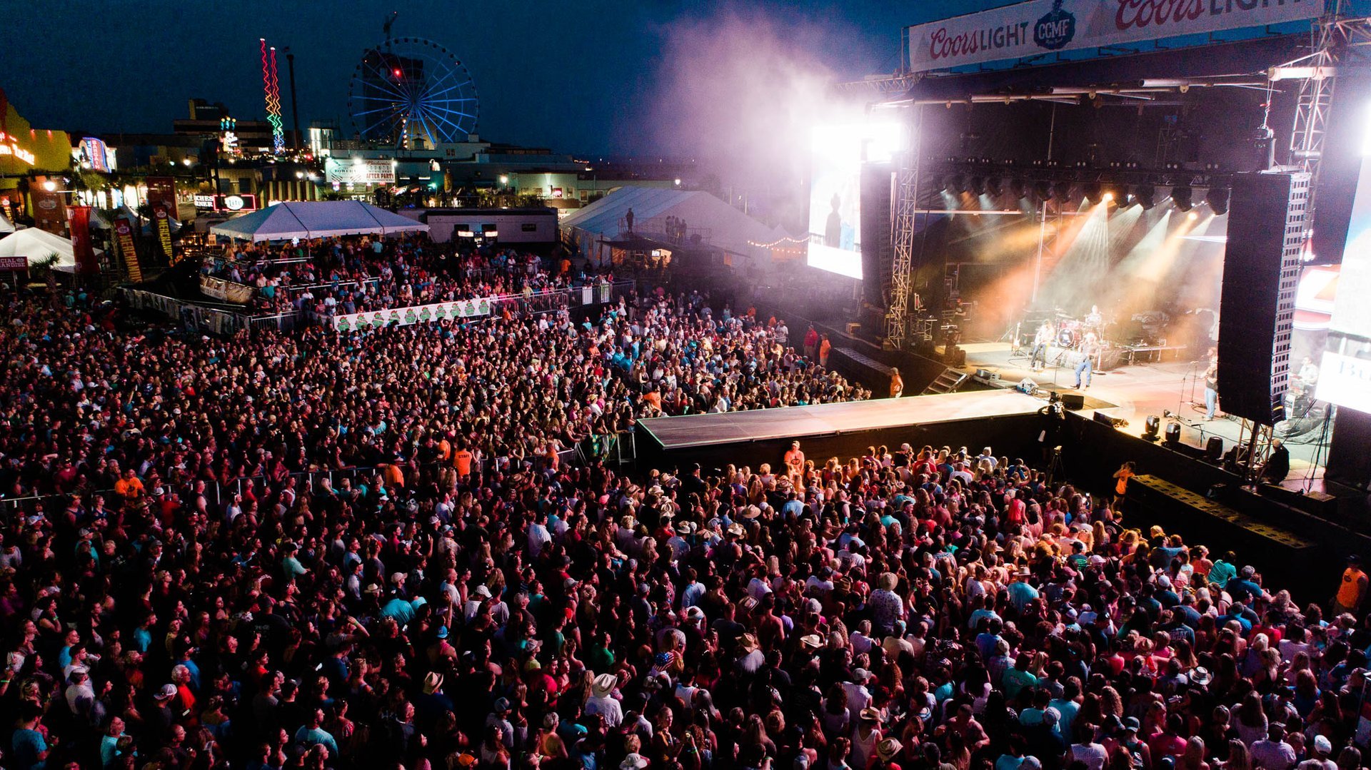 Toby Keith  Carolina Country Music Fest