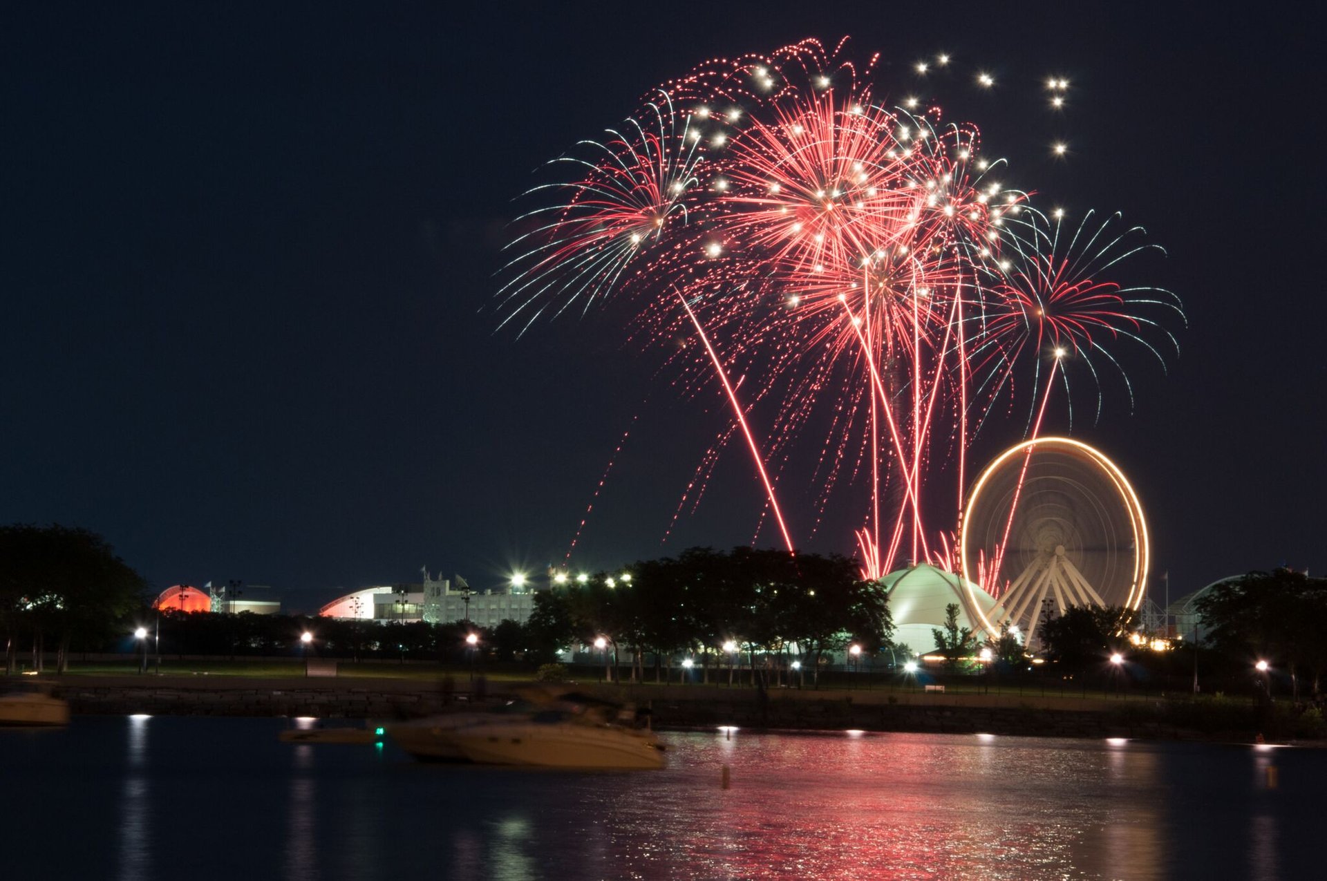 Eventos del 4 de julio y fuegos artificiales