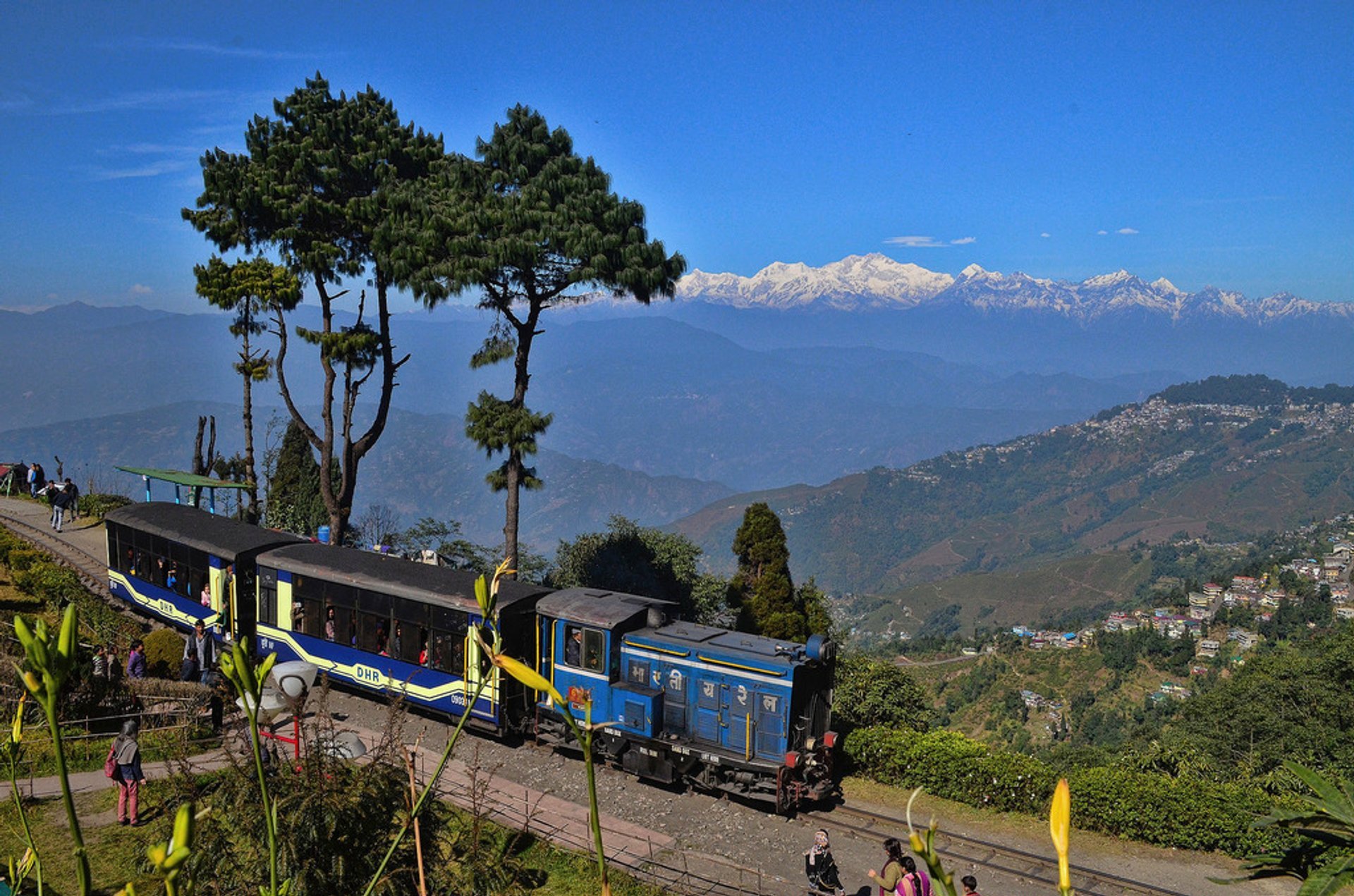 darjeeling train tour