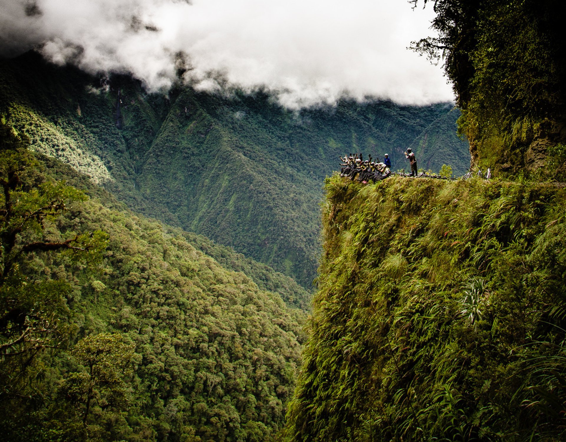 Die Todesstraße (Camino a los Yungas)