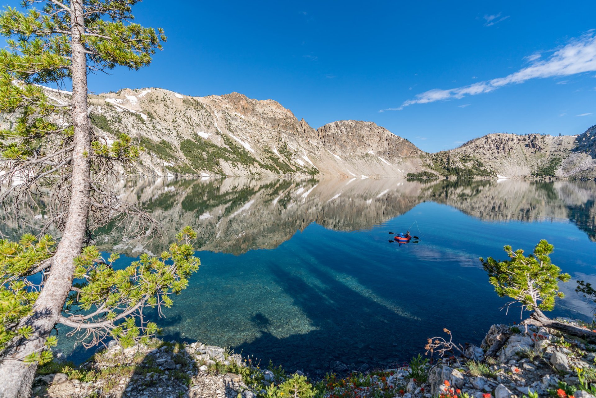 hiking sawtooth lake