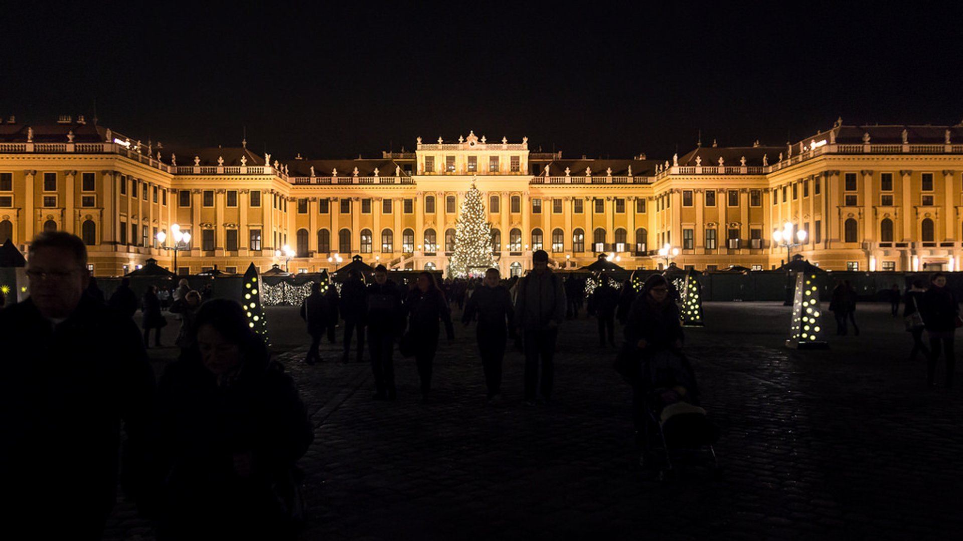 Louis Vuitton Christmas windows 2014, Vienna – Austria