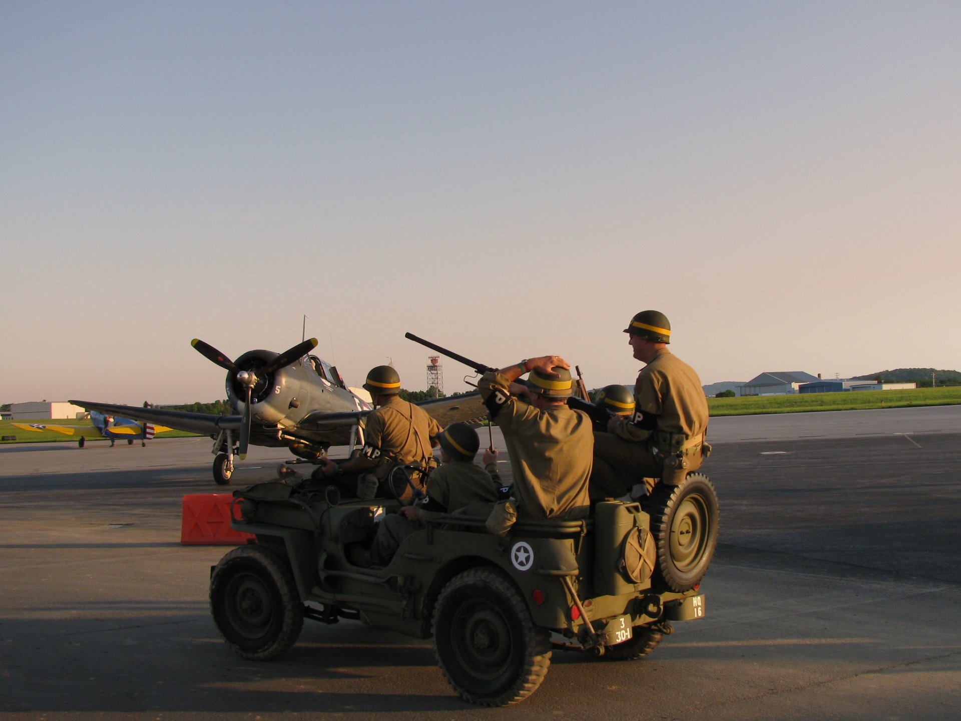 Mid-Atlantic Air Museum's World War II Weekend