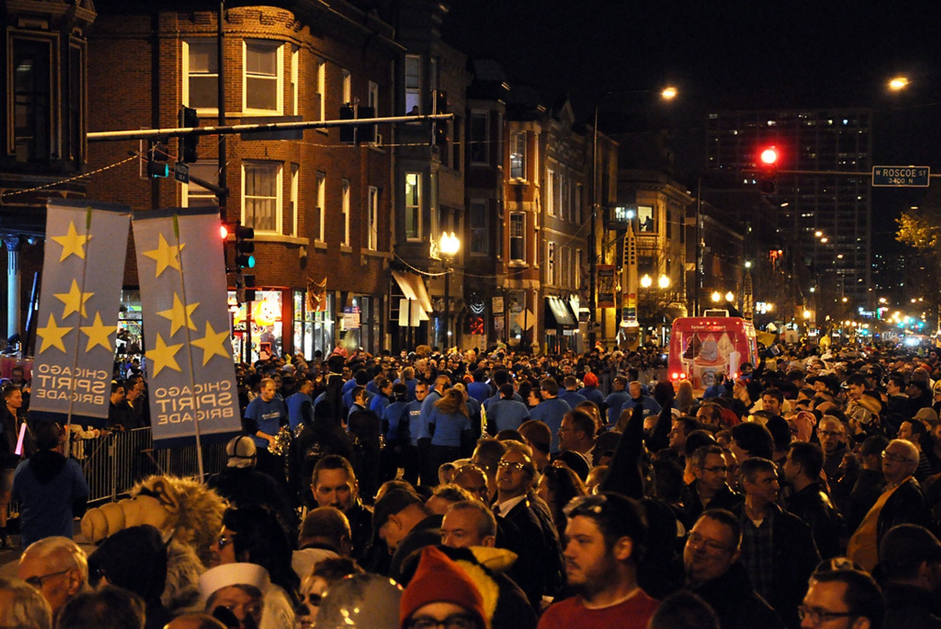 Arts in the Dark Halloween Parade en Chicago, 2023