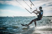 Kitesurfing and Windsurfing