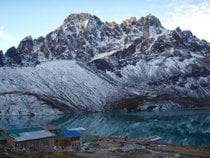 Beobachten des Everest von den Gokyo-Seen