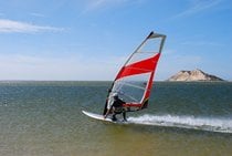 Kitesurfing and Windsurfing 