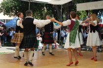Schottisches Highland Gathering und Spiele