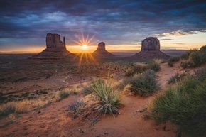 Sunrise Over Monument Valley