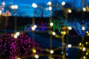 Luzes de Navidad a través de Virginia