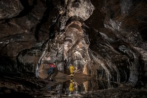 Dan-yr-Ogof, das National Höhlen Center für Wales