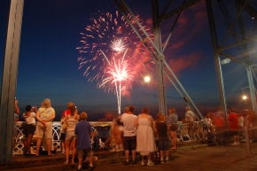 Wochenendaktivitäten & Feuerwerk am 4. Juli (Independence Day)