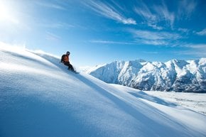 Skifahren und Snowboarding in Alaska