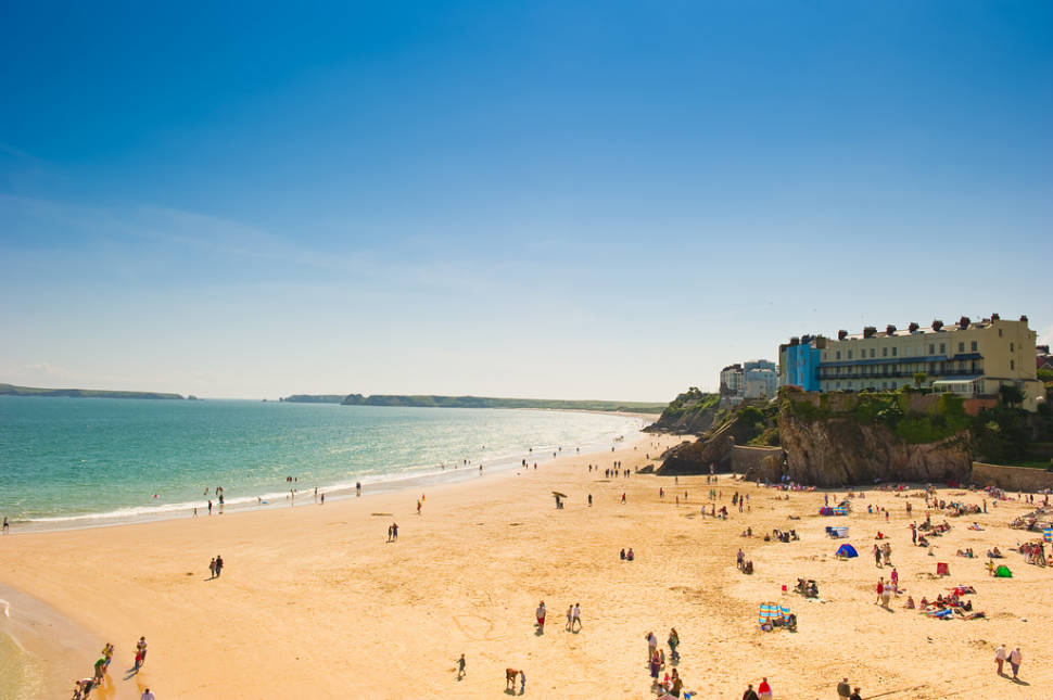 Beach Season in Wales - Best Time