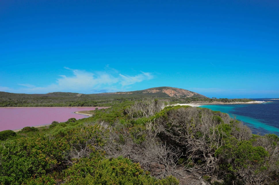 Lake Hillier in Western Australia - Best Season