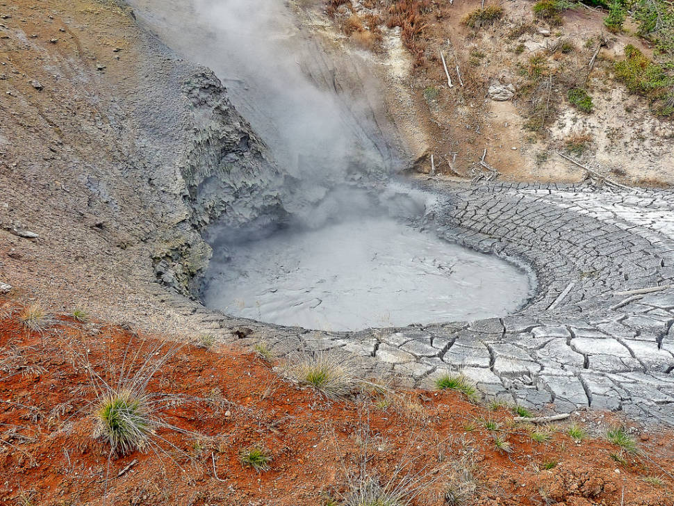 Mud Volcano in Yellowstone National Park - Best Season